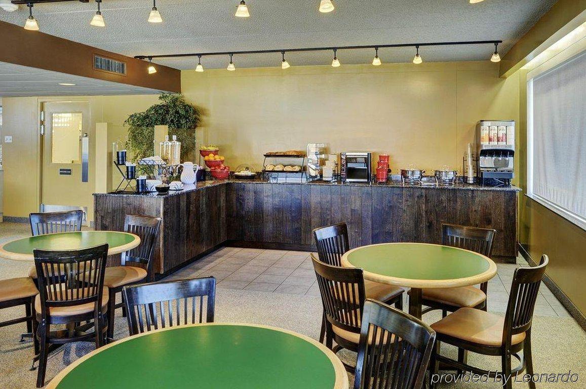 Travelway Inn Sudbury Extérieur photo