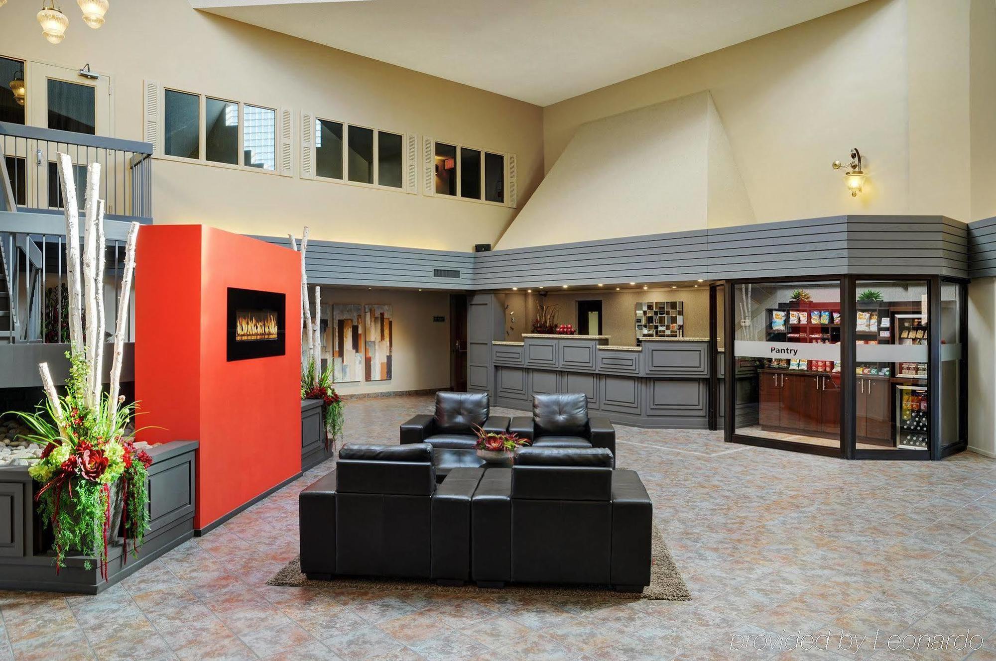 Travelway Inn Sudbury Extérieur photo