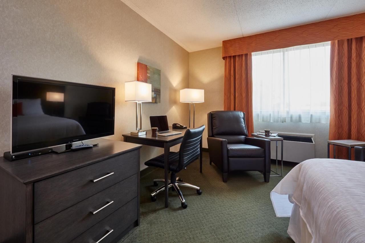 Travelway Inn Sudbury Extérieur photo