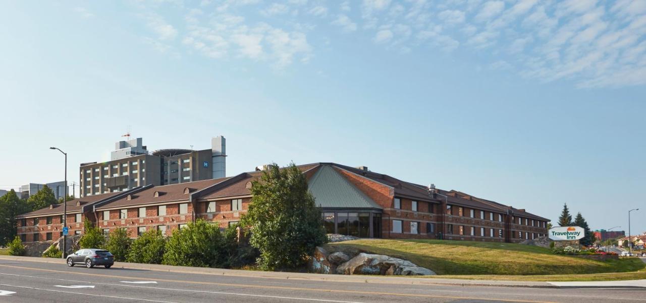 Travelway Inn Sudbury Extérieur photo